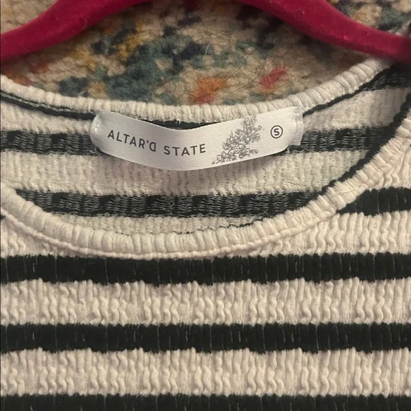 Altar'd State Black and White Striped Top cropped - Picture 2 of 3